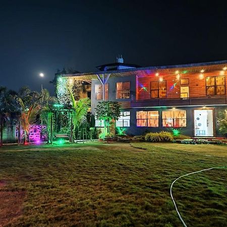 Leopard Farmhouse Mhow Exterior photo
