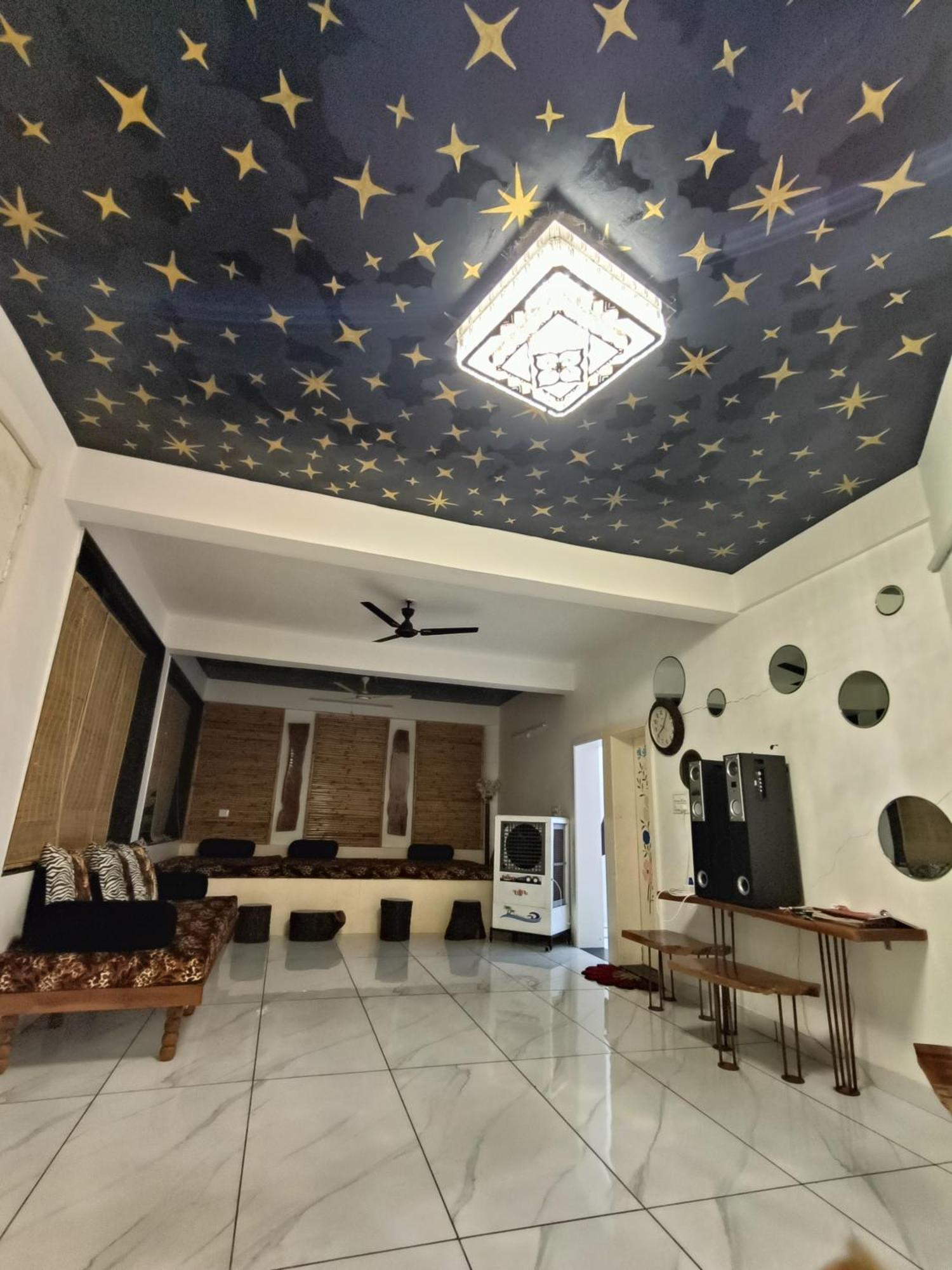 Leopard Farmhouse Mhow Exterior photo